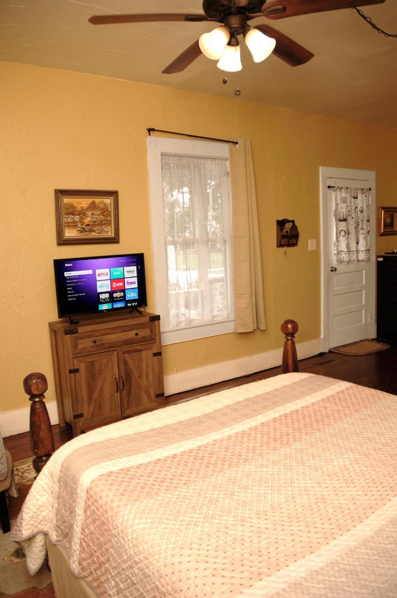 Charming Historic Downtown Apartment St. Augustine Luaran gambar
